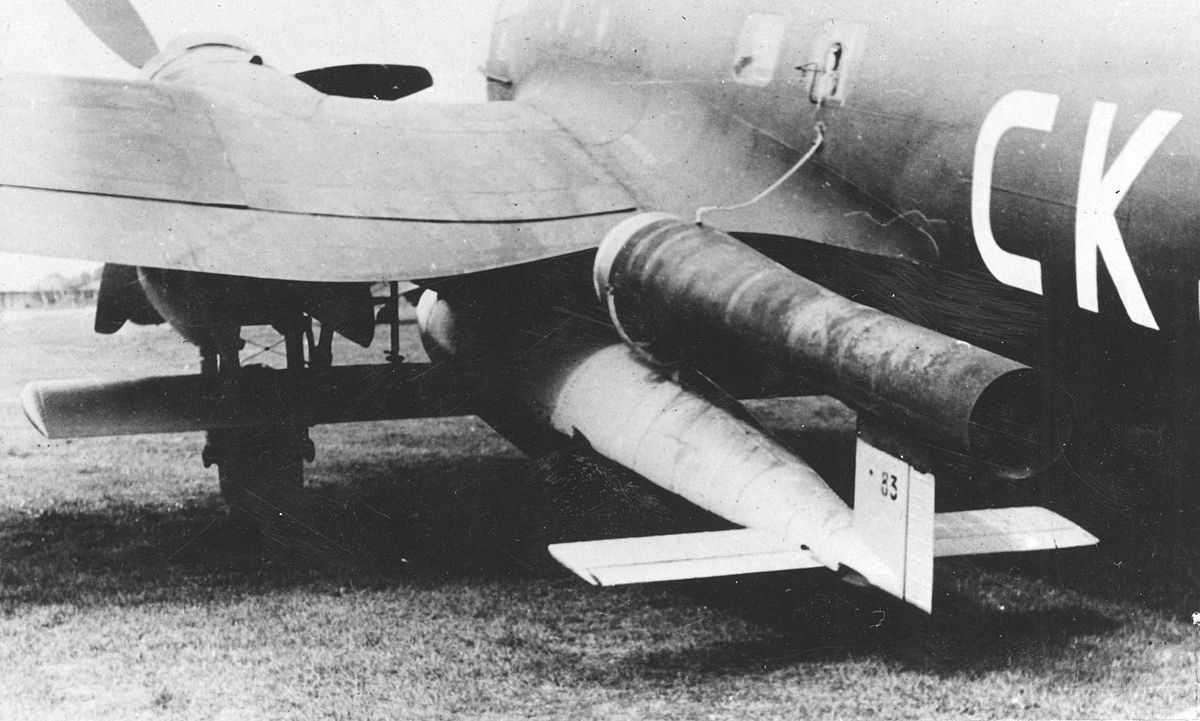 A German Luftwaffe Heinkel He 111 H 22. This version could carry FZG 76 V 1 flying bombs