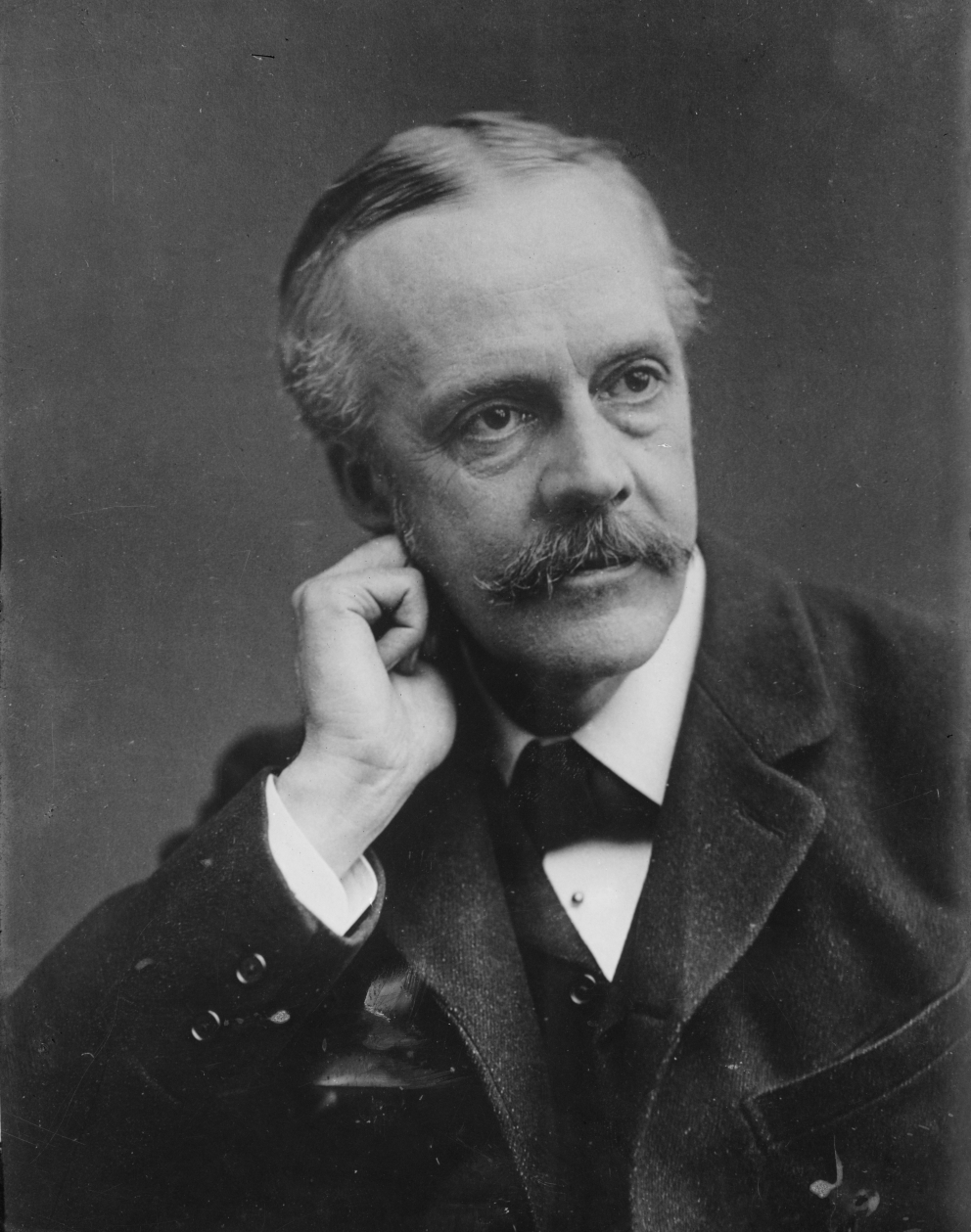 Arthur James Balfour 4