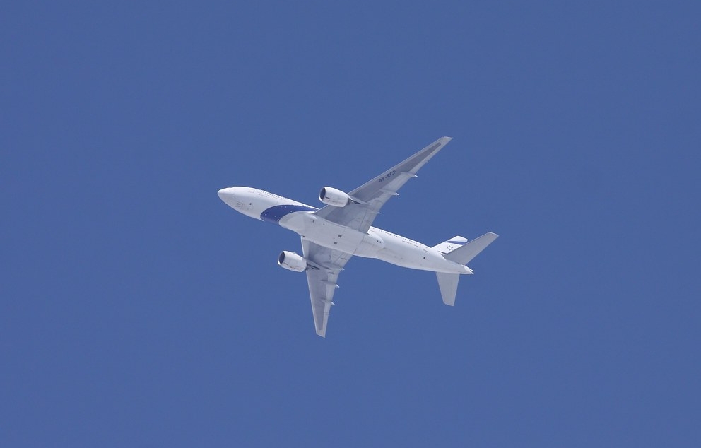 מטוס 777 של אל על בדרך חזרה לארץ   מקור: פליקר (דין מורלי)