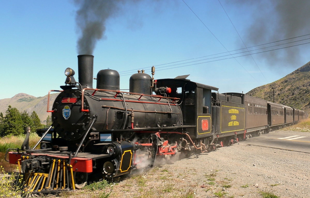 רכבת האקספרס הפאטאגוני הישן   מקור: ויקיפדיה (מרסלו אויס לאגארד)