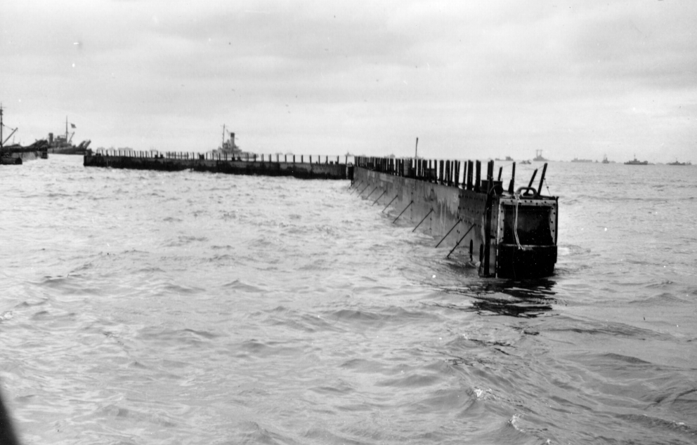 Omaha Beach Mulberry A Bombardons Flickr PhotosNormandie