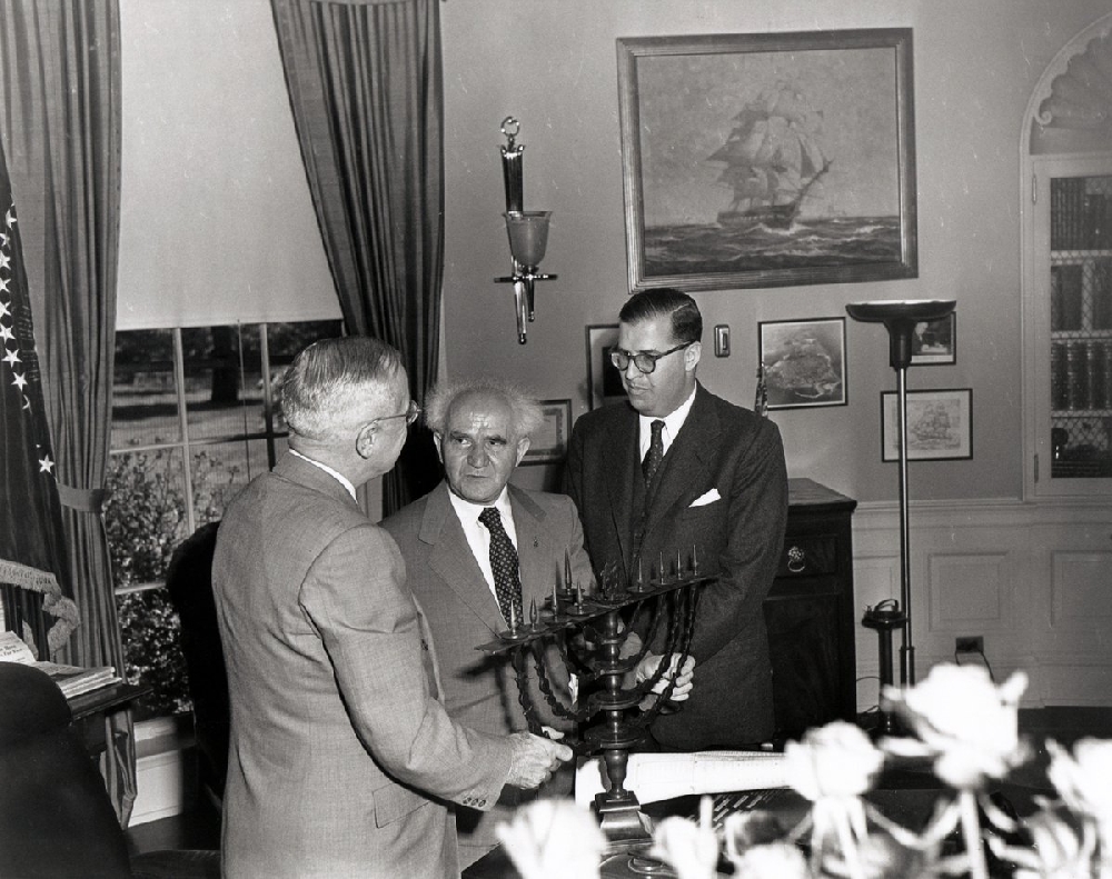 Truman receives menorah