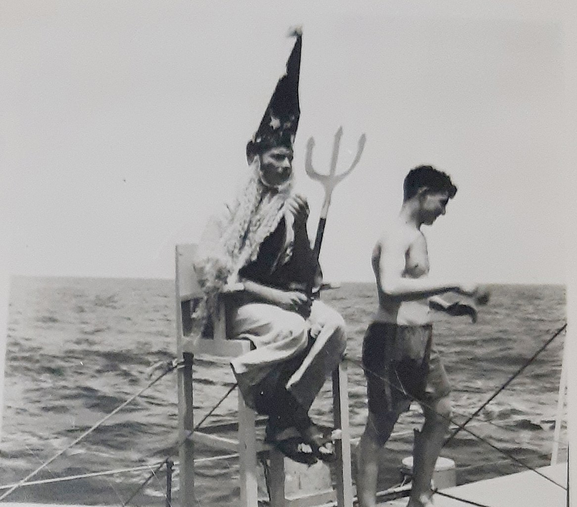 Tuvia Saar as Neptune Misgav 1955 Shlomo Koren