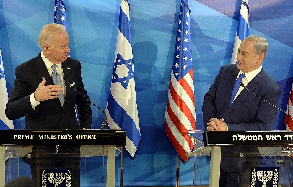 ג'ו ביידן ובנימין נתניהו, 2016   מקור: ויקיפדיה (שגרירות ארצות הברית)
